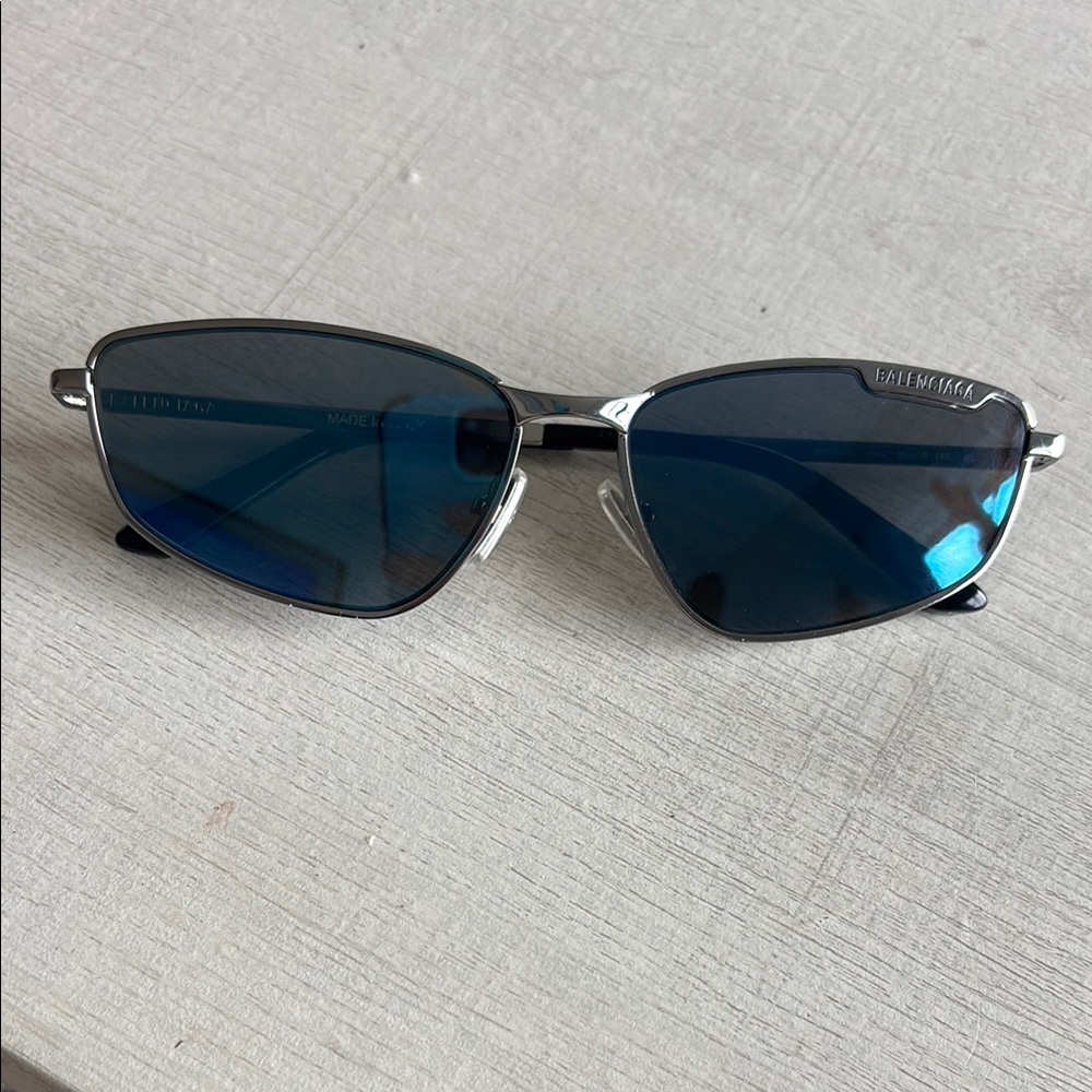 Men’s XL Balenciaga™ BB0277S 003 60 - Gunmetal/Blueflash sunglasses - Picture 7 of 10